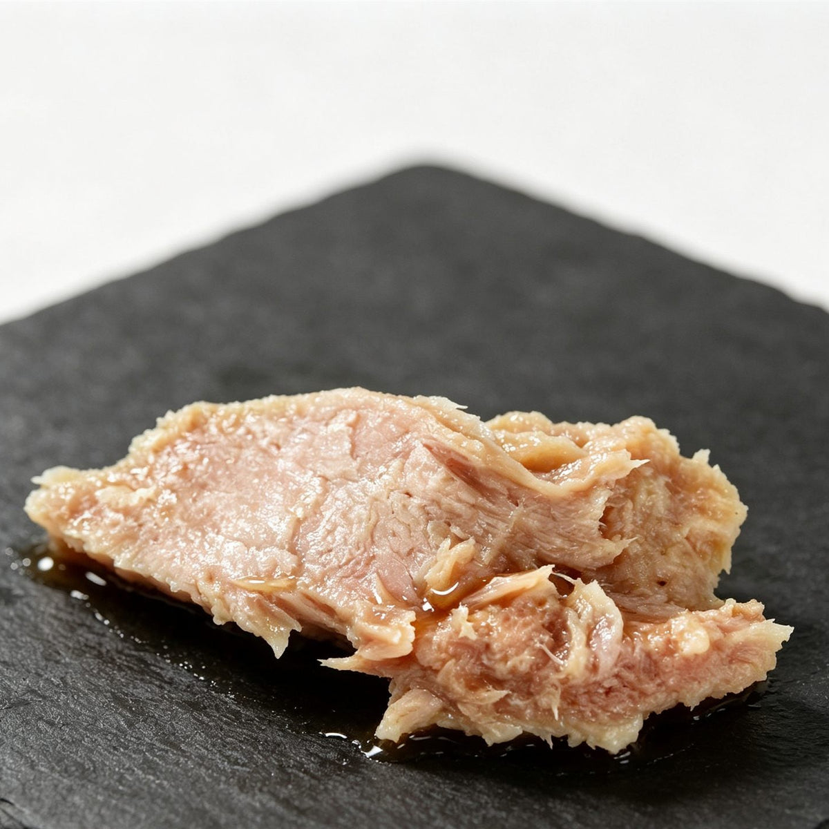 Flaky Tuna Fillets