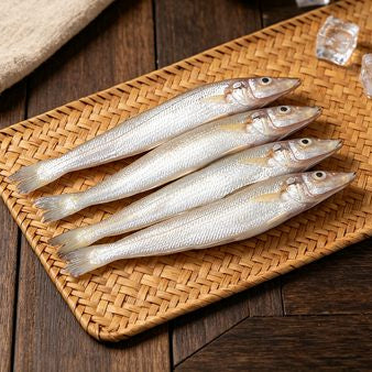 Fresh Whole Silver Fish 4-Pack